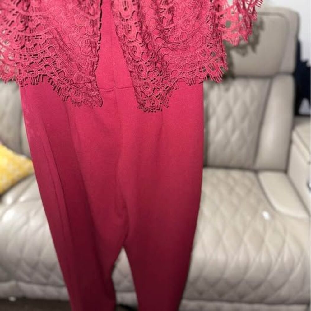 Red Off-the-Shoulder Lace Jumpsuit - Picture 6 of 7